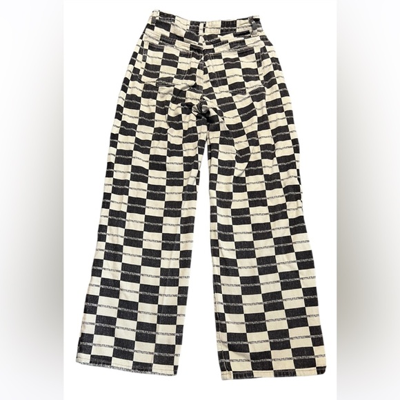 Pretty Little Thing Brown Checkerboard Branded Wide Leg Jeans - Picture 3 of 11